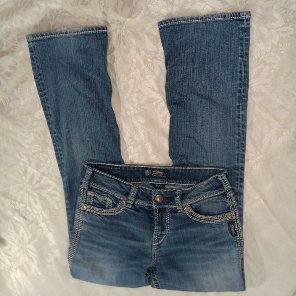 Silver Jeans Co Blue Medium Wash Womens W27 x L32 Slim Bootcut Lowrise Stretchy